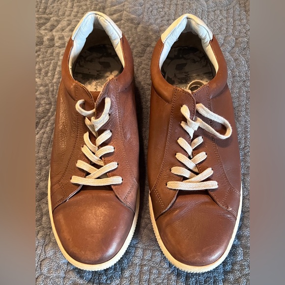 Modern Fiction Syntax Sneakers Shoes.  Brown and White.  Size 9.5  Made in India - Picture 5 of 7
